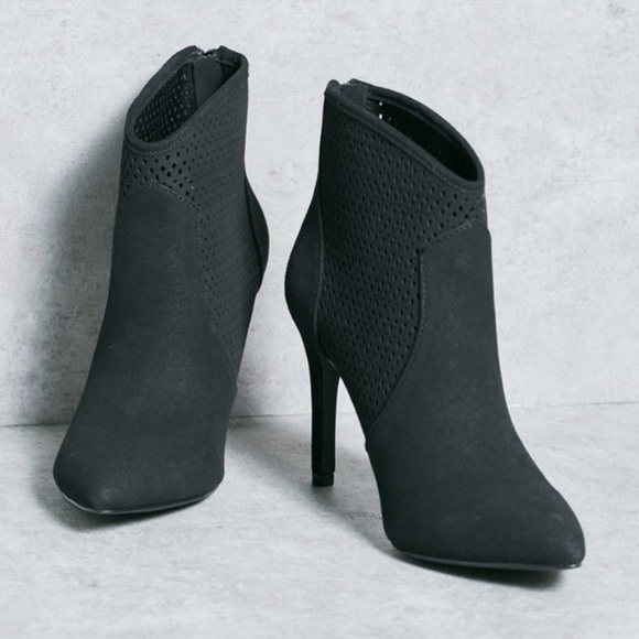 Black Perforated Stiletto Pointy Toe Ankle Booties - Picture 2 of 4